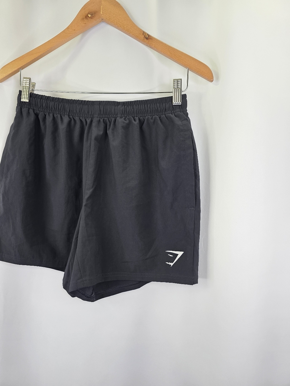 Gymshark Women's Size Small Regular Fit Pintuck Shorts HT3 Black Athletic Wear - Picture 4 of 15